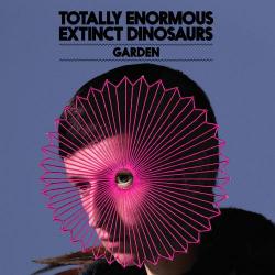 Totally Enormous Extinct Dinosaurs - Garden